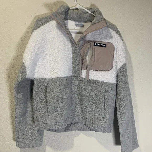 Columbia Womens Sherpa 1/4 Snap Crop Fleece Pullover Tan White Soft Warm Small - Picture 1 of 8